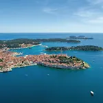 Prázdninový dům Stunning In *