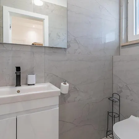 Σπίτι διακοπών 5 Bedroom In Vidulini