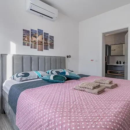 5 Bedroom In Vidulini