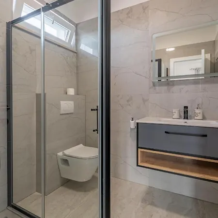 5 Bedroom In Prázdninový dům *