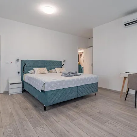 5 Bedroom In * Vidulini