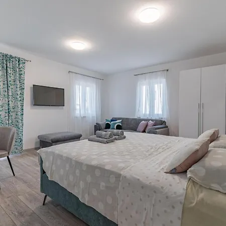 5 Bedroom In * Vidulini